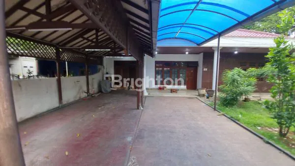 image RUMAH HUK DI KOMPLEKS DDN KARANG TENGAH TANGERANG (4)