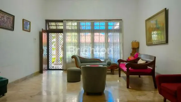 image RUMAH HUK DI KOMPLEKS DDN KARANG TENGAH TANGERANG (5)