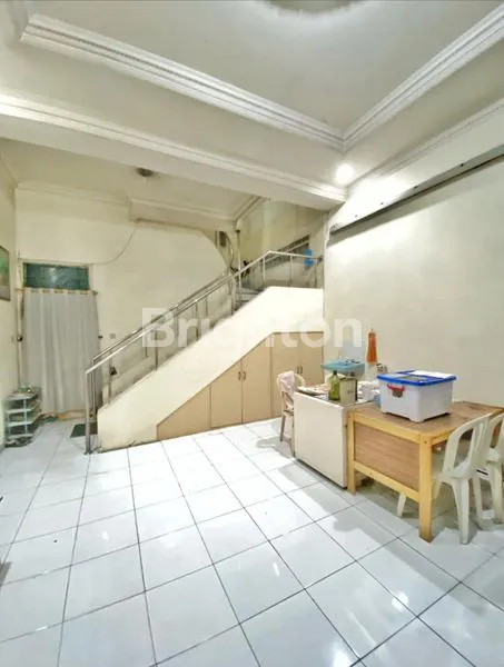 image JUAL SHOWROM& RUMAH (3)