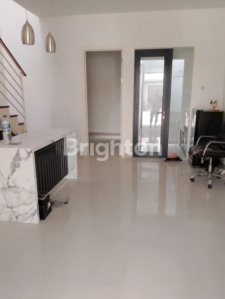 image HUNIAN SURABAYA BARAT KOMPLEK BERSIH DAN NYAMAN (2)