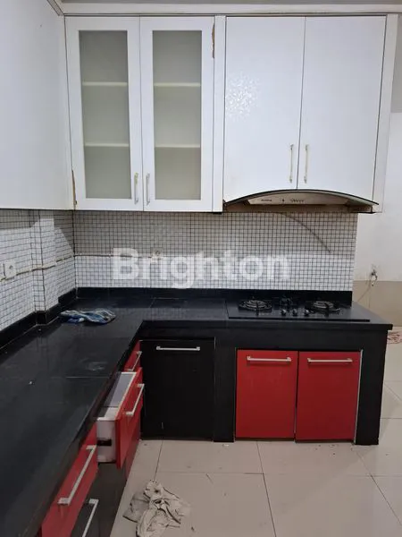 image RUMAH DI PERUMAHAN ALAYA (4)