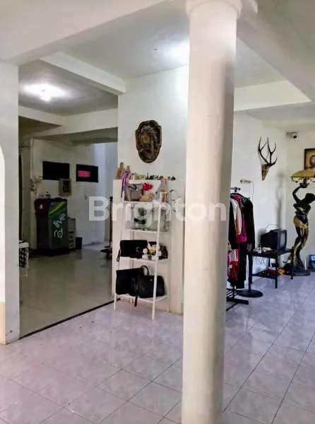 image RUMAH TINGKAT POJOK PRIVASI TERJAMIN HARGA TERJANGKAU FULL BANGUNAN SAPTA PRASETYA SEMARANG (6)