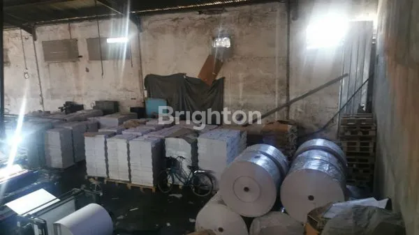 image GUDANG LANGKA  SHM & BISA DI LALUI TRUK 40FET DI SURABAYA TIMUR (4)