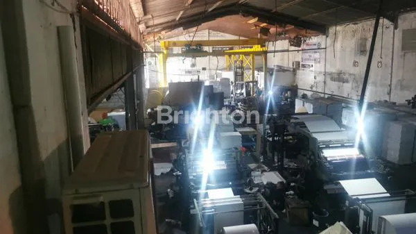 image GUDANG LANGKA  SHM & BISA DI LALUI TRUK 40FET DI SURABAYA TIMUR (3)