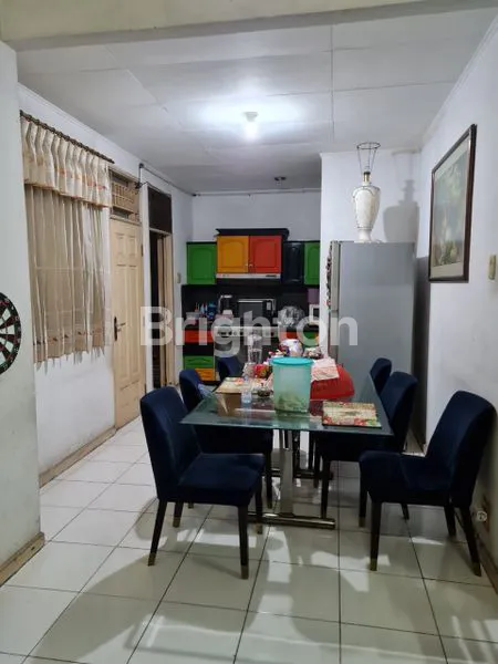 image RUMAH UNTUK USAHA DI BINTARO 9 (6)