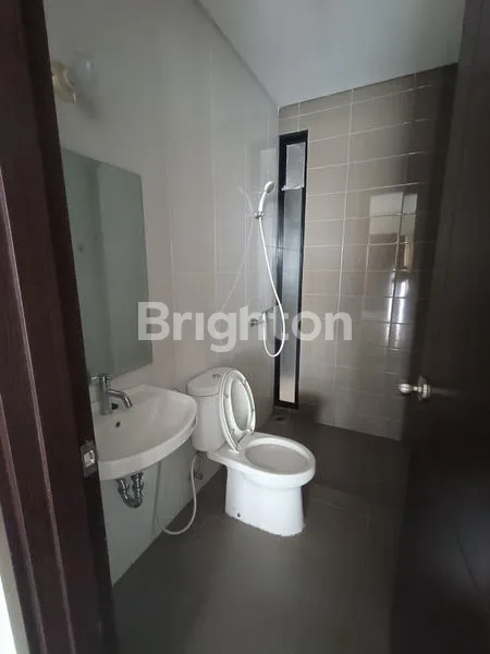 image RUMAH MODERN CLUSTER FLAVIO (4)