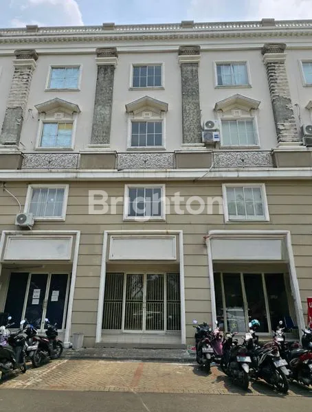 image RUKO GREEN LAKE CITY BOULEVARD JUAL RUGI (1)