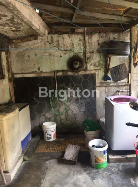 image RUMAH KAYU PUTIH, JARANG ADA, TEMBUS KE JALAN, (R 1244 J)  (5)