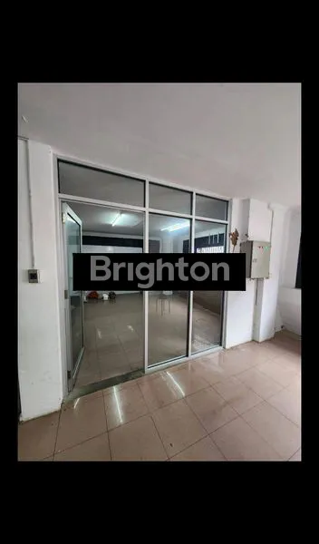 image RUKO GANDENG 4 LANTAI TELUK MAS PENJARINGAN JAKARTA UTARA (7)