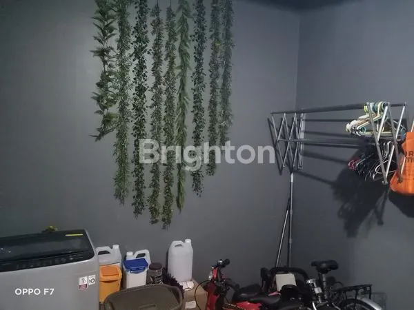 image RUMAH RAPI DAN SEMI FURNISH DI SAVIA (7)