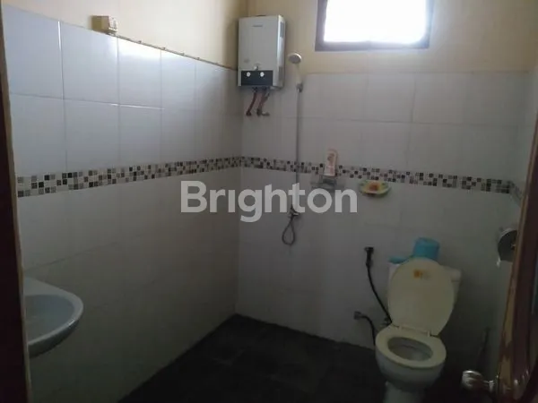 image RUMAH VILLA ASRI NYAMAN ADEM SEJUK DINGIN BERKABUT & FULL FURNISHED DI KAMPUNG LANDBOW SINDANG LAYA CIPANAS CIANJUR (7)