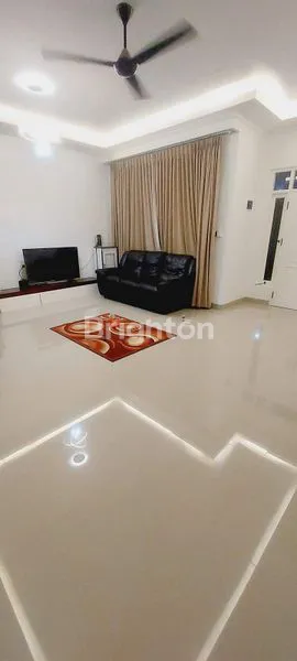 image RUMAH 2 LANTAI BANGUNAN BARU KOKOH DI PAMULANG STRATEGIS BEBAS BANJIR (7)