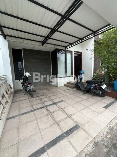 image RUMAH SEMI FURNISHED CLUSTER ELIT SINGOPURAN KARTOSURO (3)