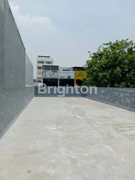 image RUKO 3.5 LANTAI COCOK UNTUK USAHA ATAU KANTOR (7)