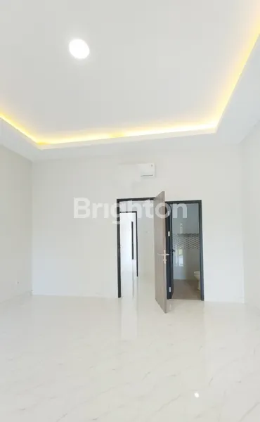 image RUMAH MODERN 2 LANTAI (7)