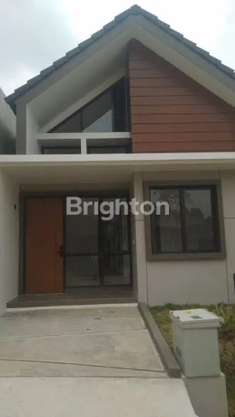 image RUMAH CANTIK SIAP HUNI SPRING AT PARKVILLE SENTUL (1)