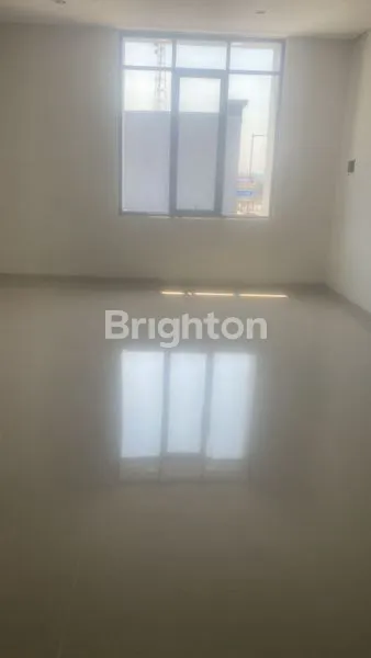 image RUKO 2 LT DI KAWASAN PASMOD BSB (4)