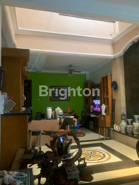 image RUMAH BAGUS DAN TERAWAT TENGAH KOTA (7)