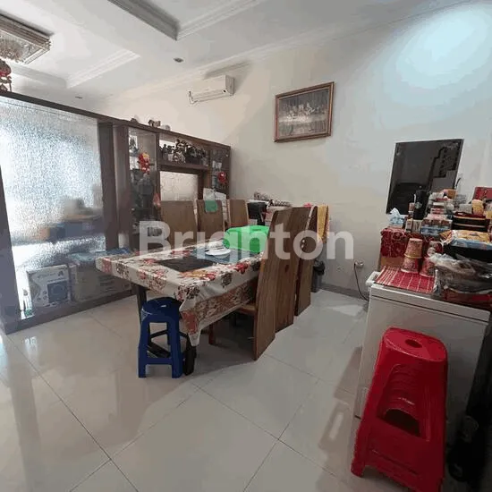 image RUMAH SEMI FURNISHED 3,5 LT MANGGA DUA, JAKPUS (5)