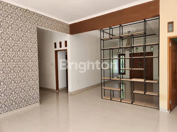 image RUMAH STRATEGIS DAN ASRI (3)