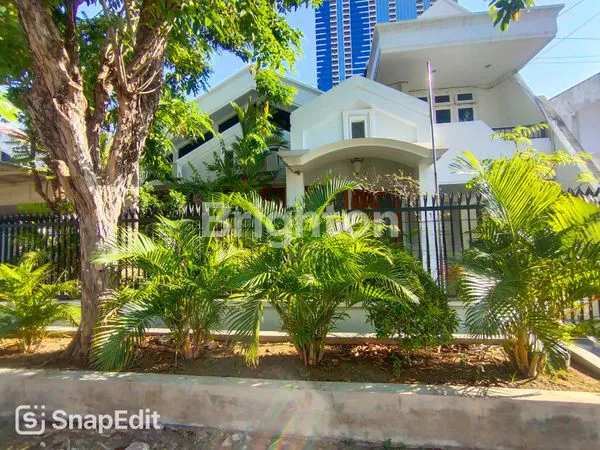 image RUMAH 2,5 LANTAI DHARMAHUSADA INDAH DEKAT GALAXY MALL (1)