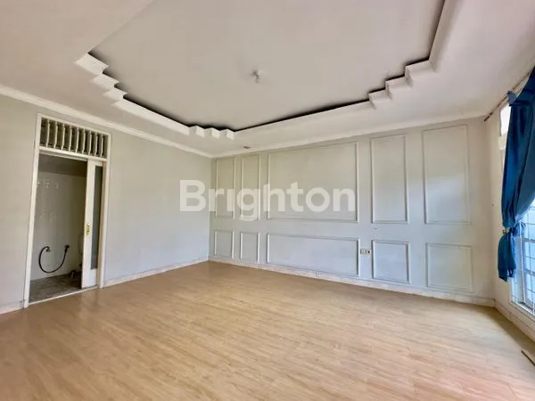 image RUMAH BESAR JL. MANDAR PERUMAHAN BINTARO JAYA SEKTOR 3 (3)