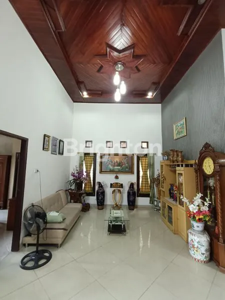 image RUMAH CLASSIC STYLE FULLY FURNISHED (2)