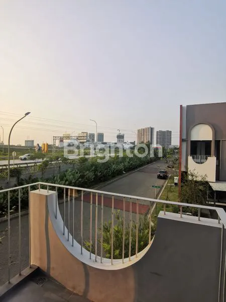 image RUMAH 2 LANTAI FULLY FURNISH CLUSTER FREJA BSD  (5)