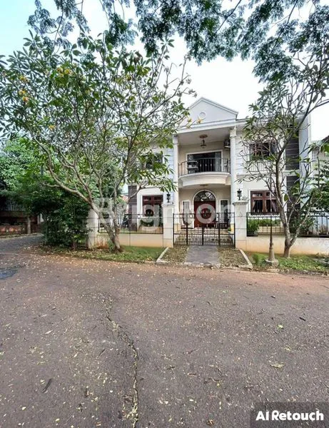 image RUMAH MEWAH GIRILOKA BSD CITY BANGUNAN MANDIRI POSISI DI HOEK PARKIR BISA BANYAK (1)