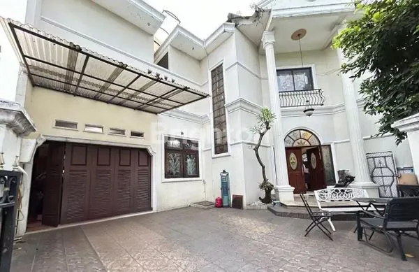 image RUMAH MEWAH GIRILOKA BSD CITY BANGUNAN MANDIRI POSISI DI HOEK PARKIR BISA BANYAK (2)