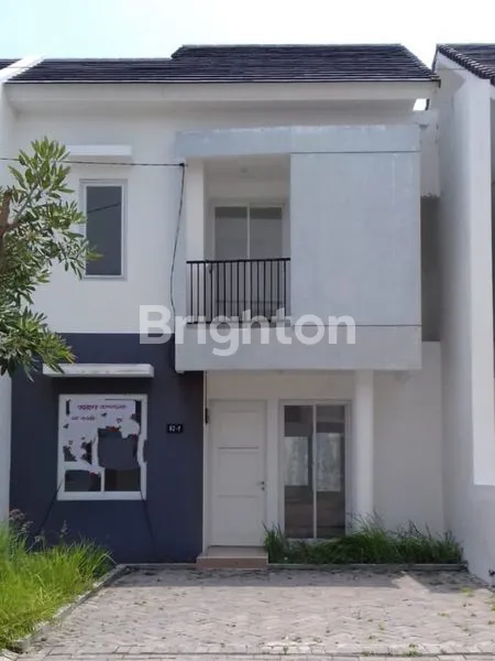 RUMAH BARU SWP RESIDENCE KEPATIHAN GRESIK