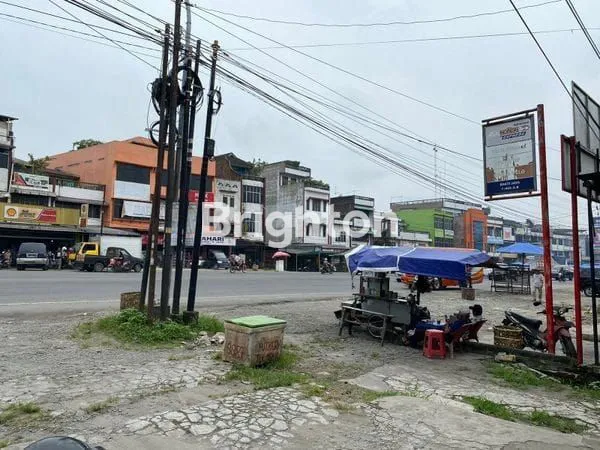 image RUKO STRATEGIS. PINGGIR JALAN BESAR BINJAI KM. 8,5 (2)