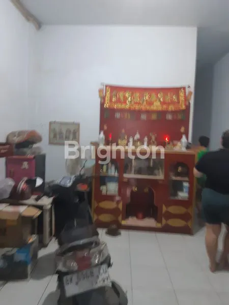 image RUKO INTI KOTA. JL. PUNAK. DEKAT KE PLAZA MEDAN FAIR. INCLUDE 4 UNIT AC. ADA GARASI MOBIL (3)