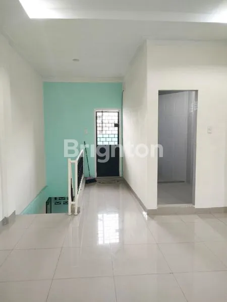 image RUMAH / RUKO HOOK LUAS INTI KOTA. JL. JAMBI - JL. GB. JOSHUA. JALAN KAKI KE SEKOLAH SUTOMO 1 (7)