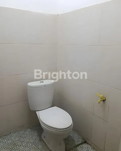 image RUMAH 2 LANTAI LOKASI STRATEGIS DI PAMULANG (7)