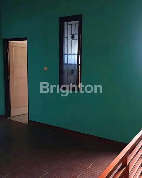 image RUMAH 2 LANTAI LOKASI STRATEGIS DI PAMULANG (2)