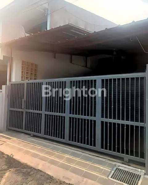 image RUMAH 2 LANTAI LOKASI STRATEGIS DI PAMULANG (4)