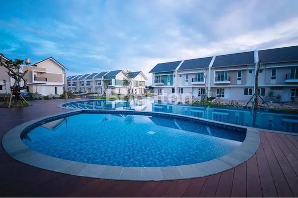 image GREEN CRYSTAL SUMMARECON (6)