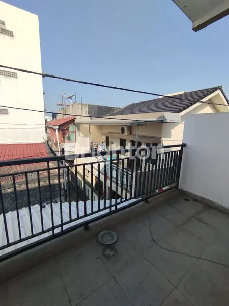 image 2 UNIT RUMAH 2 LANTAI MASUK GANG 20M DARI JALAN RAYA DI JALAN PERCETAKAN NEGARA (8)