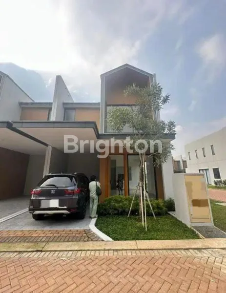 image RUMAH HOEK DI THE SANCTUARY COLLECTION (1)