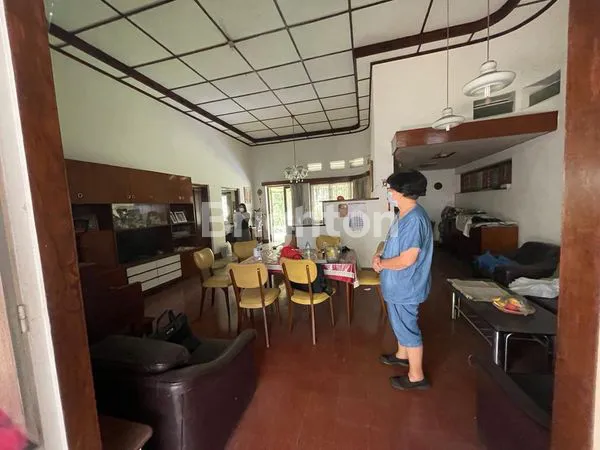 image RUMAH KOLONIAL BELANDA DIJUAL DIKOTA MALANG   (6)