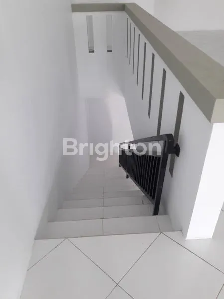 image RUKO KOMERSIL KOMSEN JATI ASIH (5)