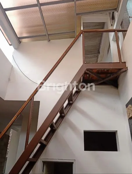 image RUMAH BAGUS SIAP HUNI DEKAT PAMULARSIH DI PUSPOGIWANG SEMARANG (8)