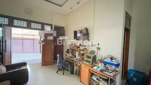 image RUMAH  SIAP HUNI, 2 LANTAI, AREA SOLO BARU (5)