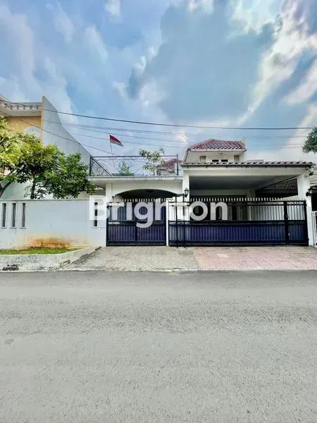 image RUMAH BAGUS DI KOMPLEK TANJUNG BARAT INDAH (1)