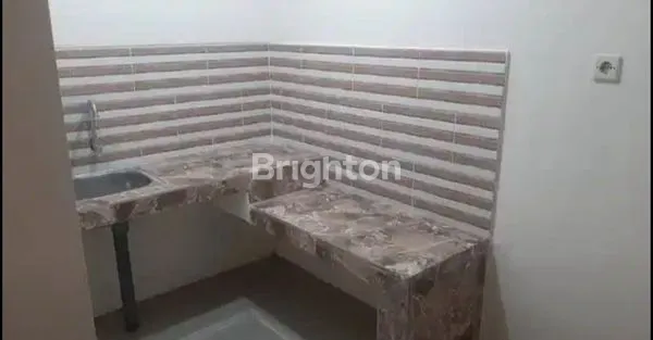 image RUMAH MINIMALIS SIAP HUNI TENGAH KOTA (5)