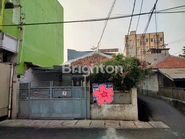 image RUMAH TAMAN SARI NGANTONG JAKARTA BARAT (1)
