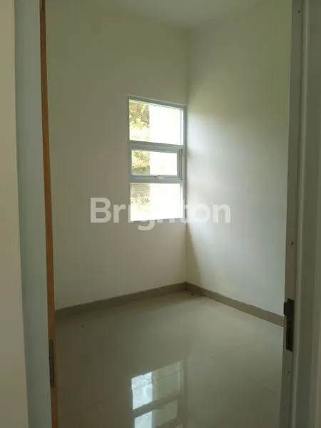 image RUMAH CANTIK ADEM NYAMAN MENARA REGENCY CINUNUK KAB BANDUNG (4)