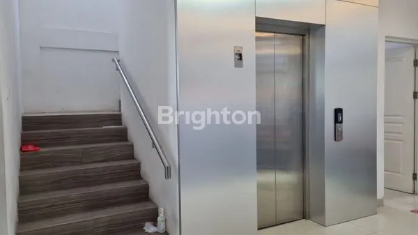 image RUKO SOHO GOLDEN KLAMPIS SEMI INTERIOR DEKAT KERTAJAYA, MANYAR, DHARMAHUSADA  (7)