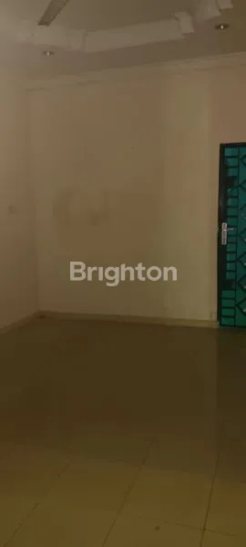 image RUMAH DI  LOKASI STRATEGIS TIBAN BARU (3)